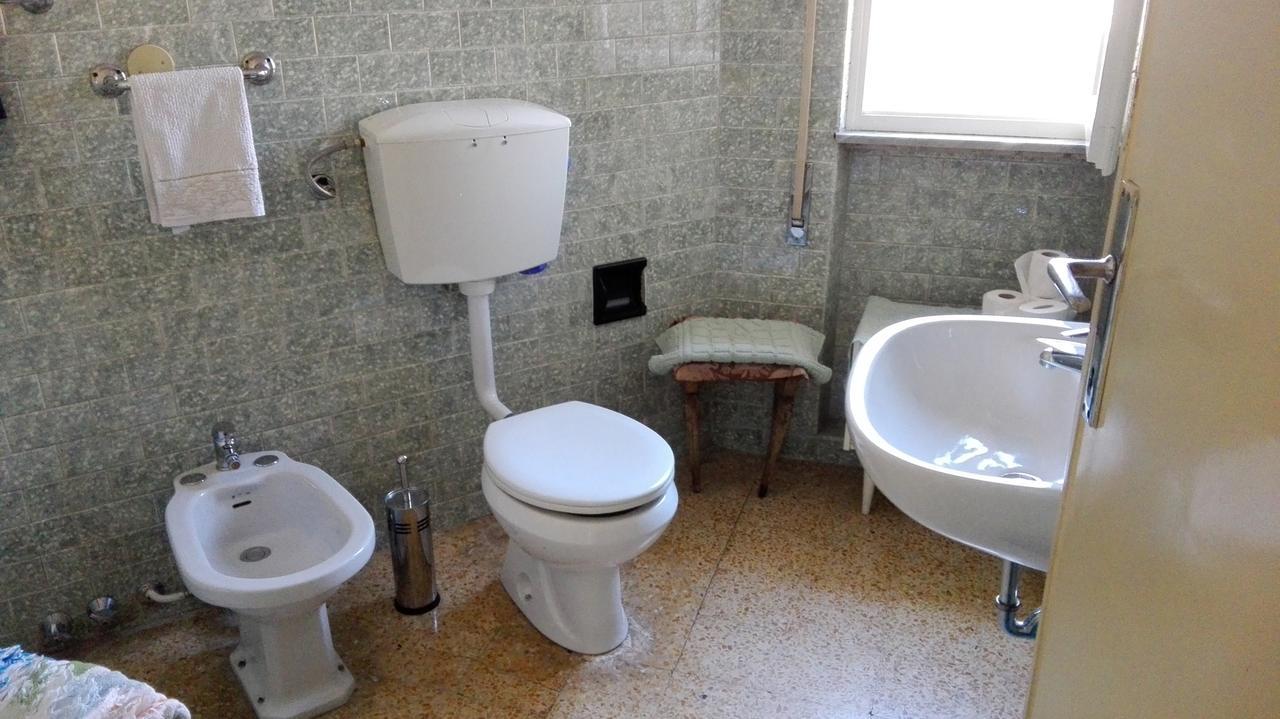 Hotel Delhy فياريجيو المظهر الخارجي الصورة